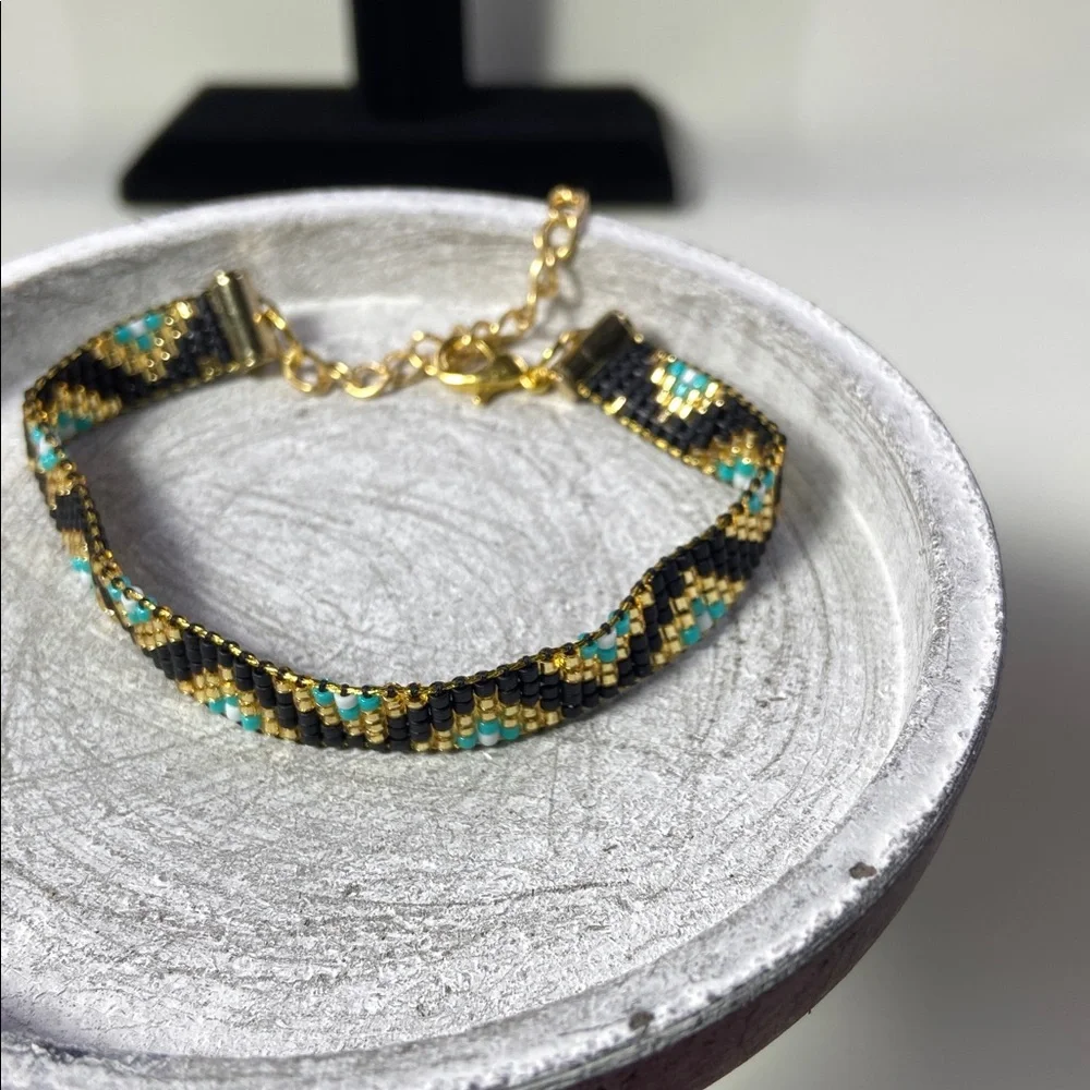 Cute Handcrafted Loom-Beaded Bracelet  with Turquoise ,Black and Gold Beads - Picture 5 of 12